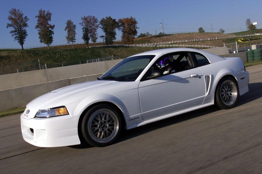  Ford Mustang FR500 1999 года  (фото 2 из 12)